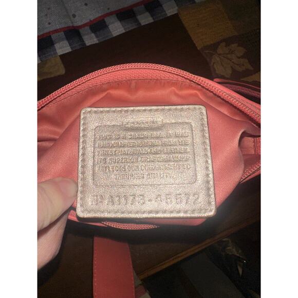 Coach Op Art Audrey Crossbody Swingpack Women’s EUC - Picture 5 of 15